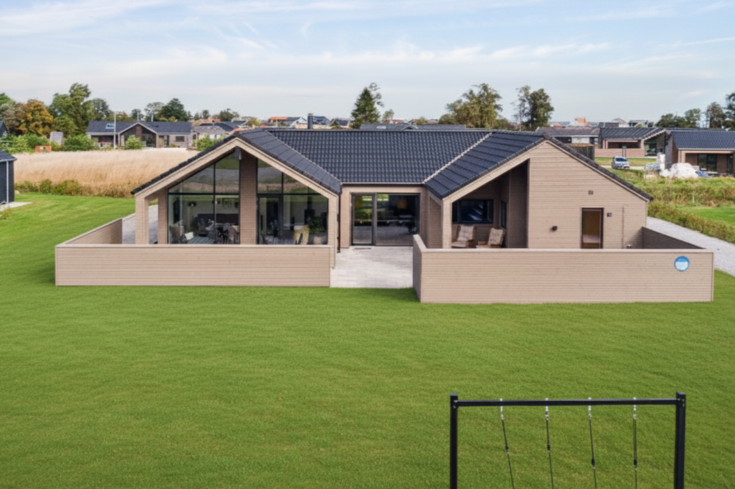 Dette skønne poolhus nr. 665 med plads til 14 personer ligger i Fyn og øer