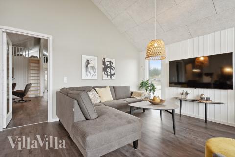 Sofahjørnet i luksushus 918 i Vestjylland.