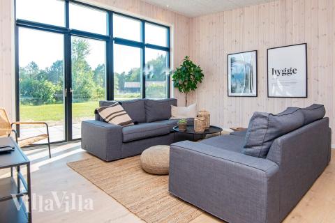 Sofahjørnet i luksushus 938 i Østjylland.