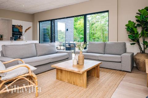 Sofahjørnet i luksushus 940 i Østjylland.