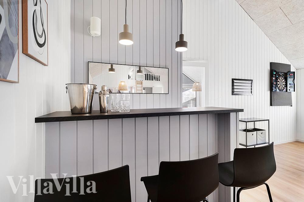 Sommerhus 808 er udstyrret med egen bar