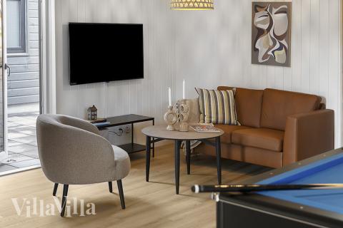 Luksushus 802 til 16 personer byder på et stort aktivitetsrum med bl.a. billard og dart