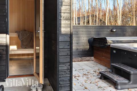 Nyd en grillaften på terrassen i luksushus nr. 911 i Lolland/Falster/Møn