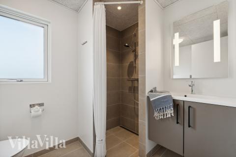 Ét af badeværelserne i luksushus nr. 921