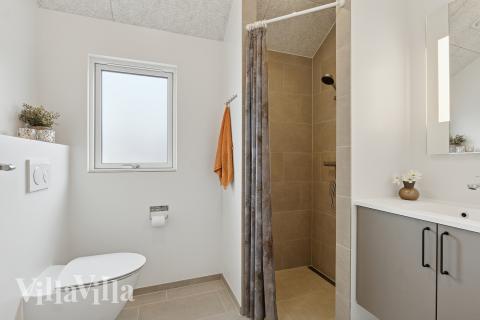 Ét af badeværelserne i luksushus nr. 934