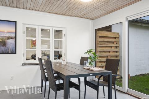 Tag en dukkert i poolen i luksushus nr. 688 i Vestjylland.