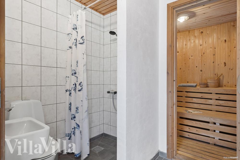 Nyd varmen i saunaen i luksushus nr. 688 til 26 personer