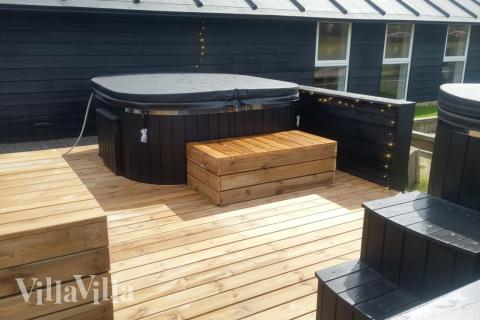 Nyd varmen i spaen i luksushus nr. 637 i Nordjylland