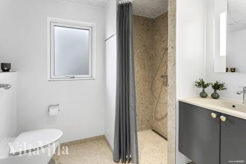 Ét af badeværelserne i luksushus nr. 910