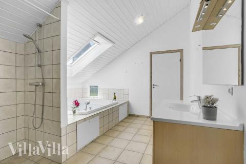 Ét af badeværelserne i luksushus nr. 159