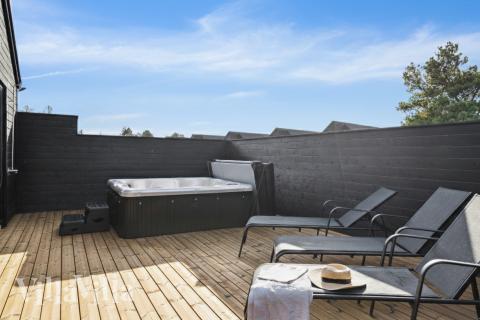 Luksushus nr. 599 byder bl.a. på et dejligt spabad