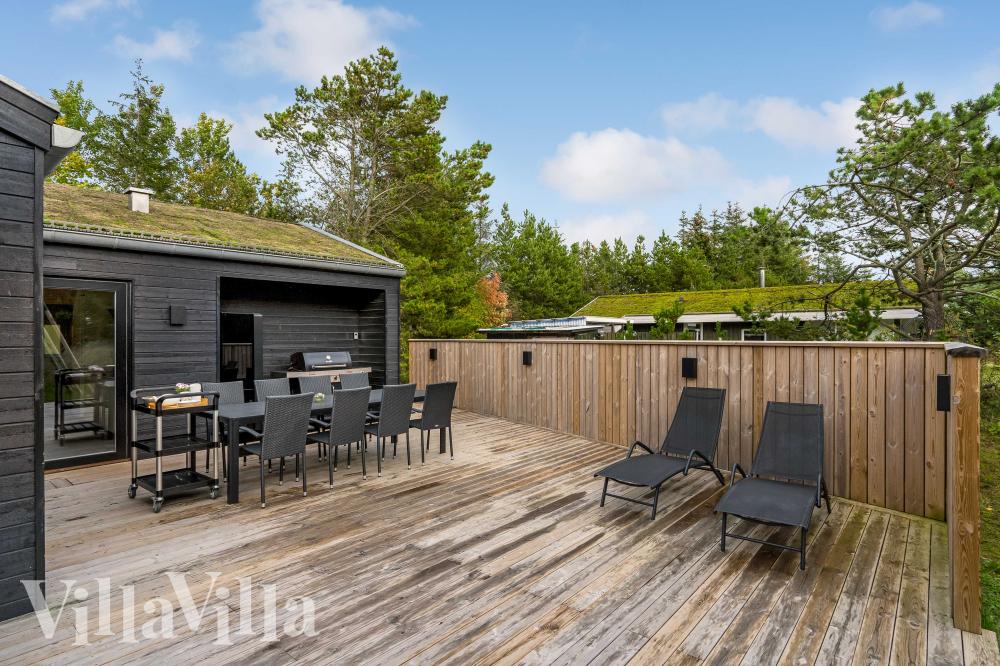 Luksushus nr. 944 har en dejlig terrasse med gode havemøbler til 10 personer.