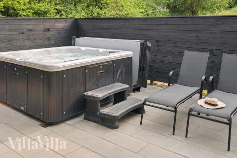 Luksushus nr. 772 byder bl.a. på et dejligt spabad