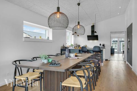 Opholdsrum med plads til 9 i luksushus nr. 950.