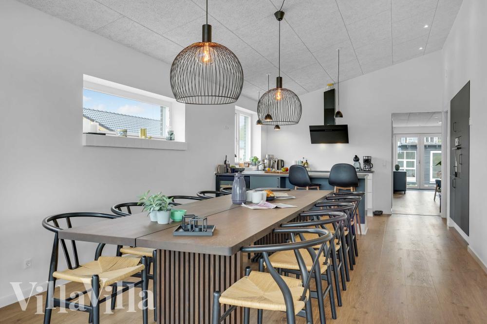 Opholdsrum med plads til 9 i luksushus nr. 950.