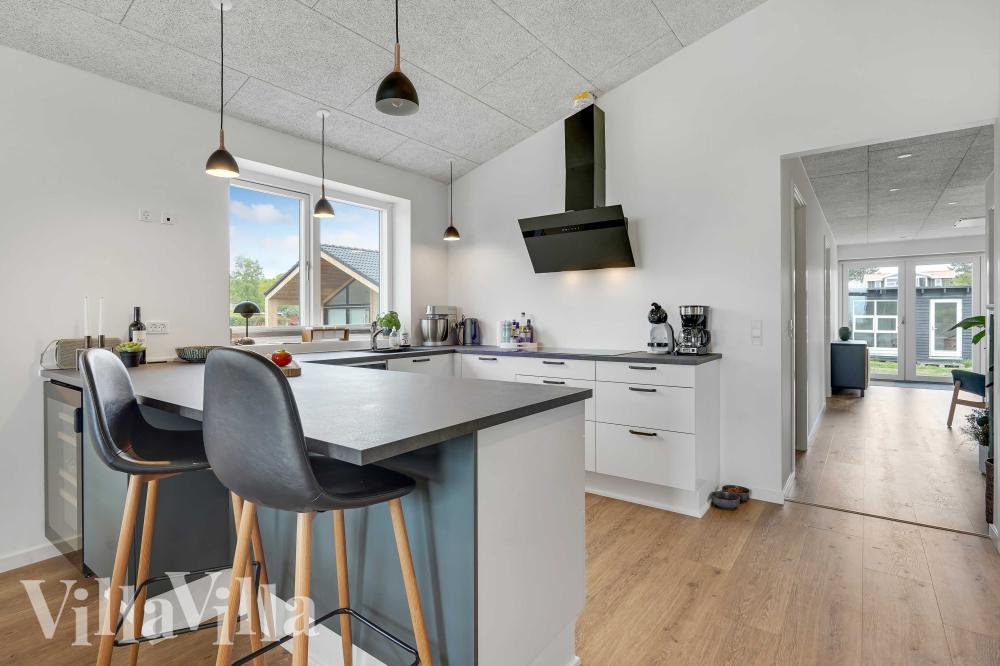 Velindrettet køkken i luksushus nr. 950 i Fyn og øer.