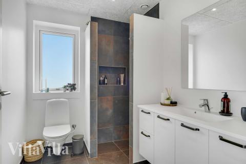 Ét af badeværelserne i luksushus nr. 950