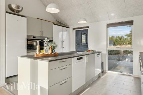 Køkkenet i luksushus nr. 773 er godt indrettet.