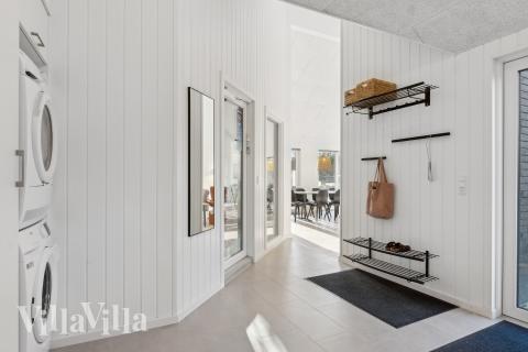 Den rummelige entre i luksushus nr. 773 i Tyskland