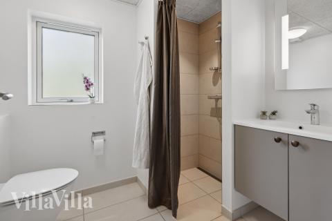 Ét af badeværelserne i luksushus nr. 775