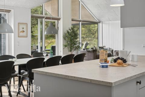 Køkkenet i luksushus nr. 775 er godt indrettet.