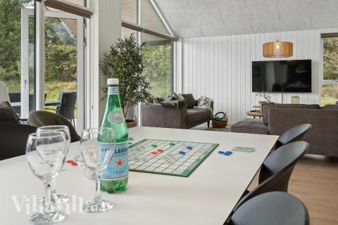 Opholdsrum med plads til 16 i luksushus nr. 775.