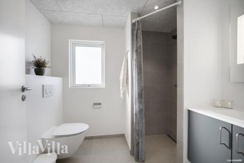 Ét af badeværelserne i luksushus nr. 907