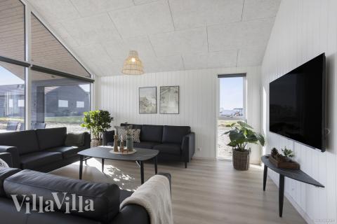 Sofahjørnet i luksushus 907 i Fyn og øer.