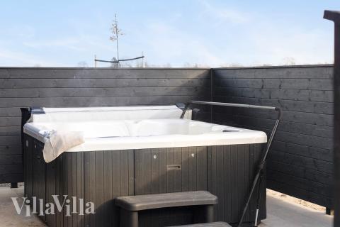 Luksushus nr. 907 byder bl.a. på et dejligt spabad