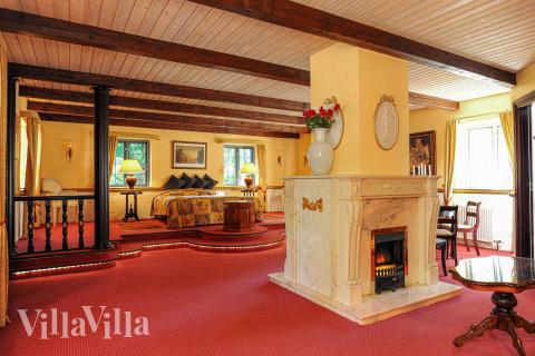 Et af de 9 soveværelser i luksushus nr. 951