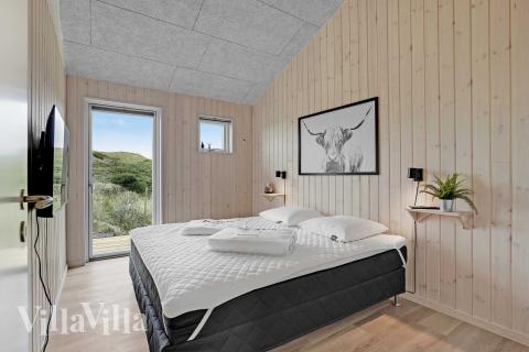 Et af de 6 soveværelser i luksushus nr. 945