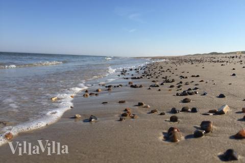 Den dejlige strand nær luksushus 945 ved Nordjylland.