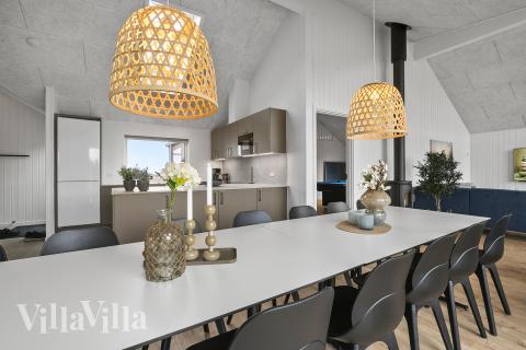 Det store lyse opholdrum i luksushus nr. 928 til 14.