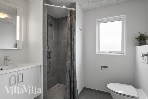 Ét af badeværelserne i luksushus nr. 928