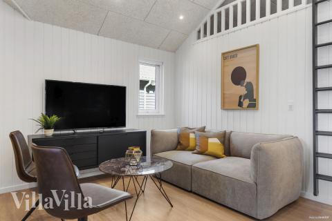 Luksushus 273 til 18 personer byder på et stort aktivitetsrum med bl.a. billard og dart