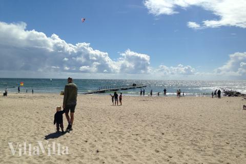 Den dejlige strand nær luksushus 273 ved Vestjylland.