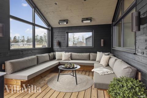 Luksushus nr. 919 har en dejlig terrasse med gode havemøbler til 12 personer.
