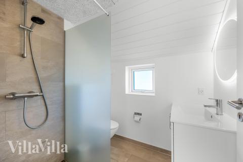Ét af badeværelserne i luksushus nr. 332