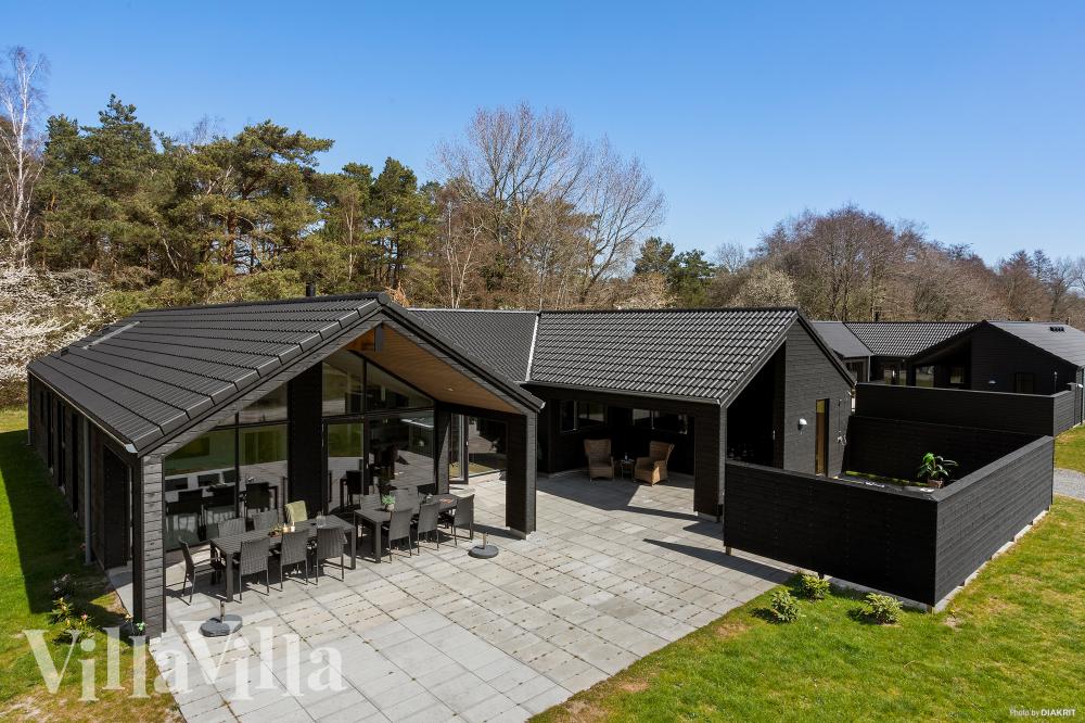 Flot sommerhus nr. 621 med god plads til op til 16 personer