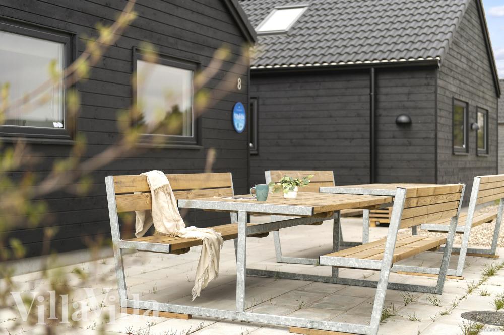 Flot sommerhus nr. 698 med god plads til op til 14 personer