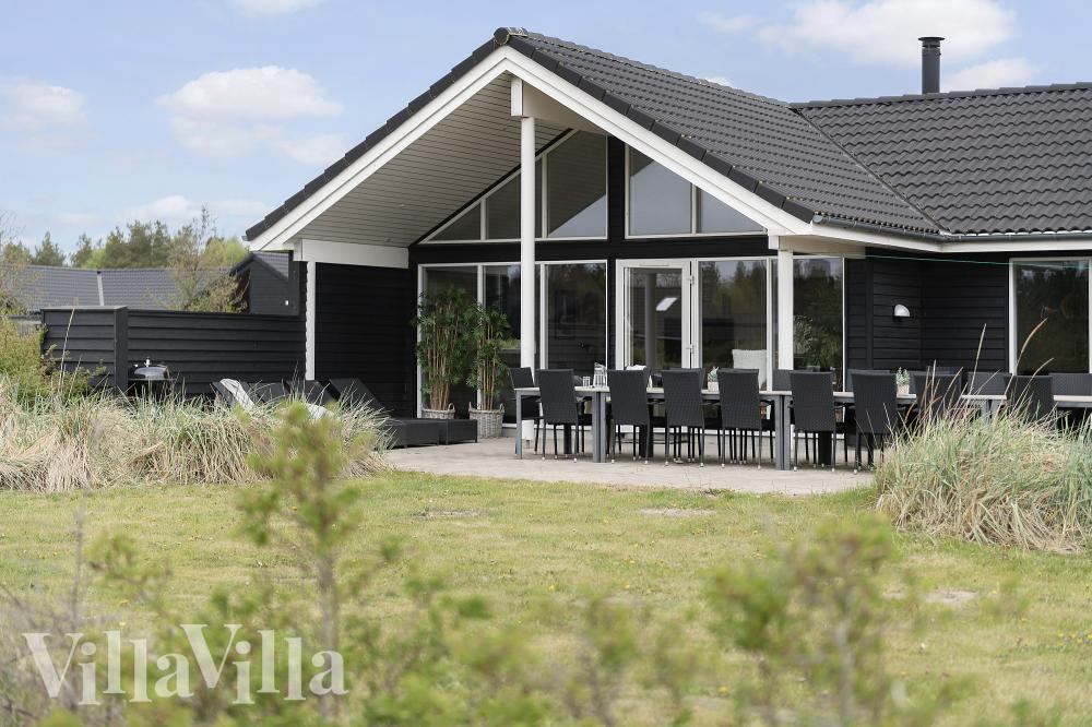 Flot sommerhus nr. 456 med god plads til op til 20 personer