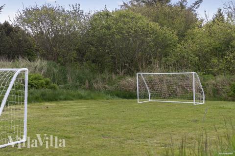 Stort udvalg af udendørs aktiviteter ved luksushus nr. 557 i Vestjylland.