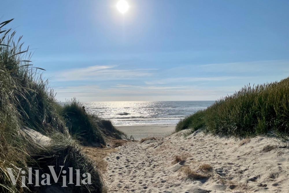 Den dejlige strand nær luksushus 557 ved Vestjylland.