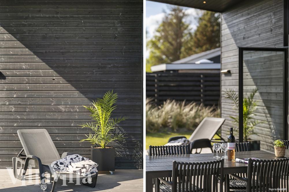 Stor terrasse ved luksushus nr. 977 i Nordjylland.