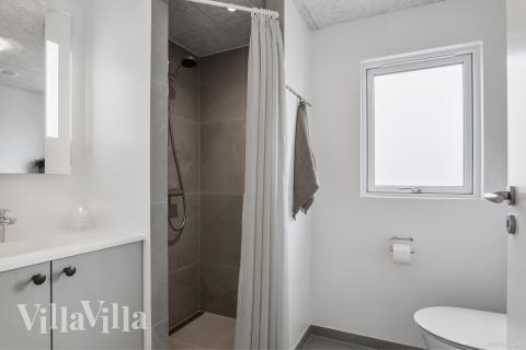 Ét af badeværelserne i luksushus nr. 922