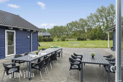 Luksushus nr. 314 har en dejlig terrasse med gode havemøbler til 20 personer.