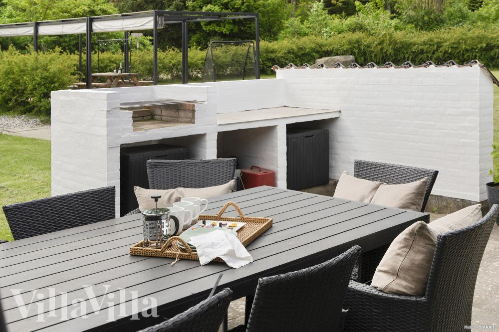 Luksushus nr. 964 har en dejlig terrasse med gode havemøbler til 14 personer.