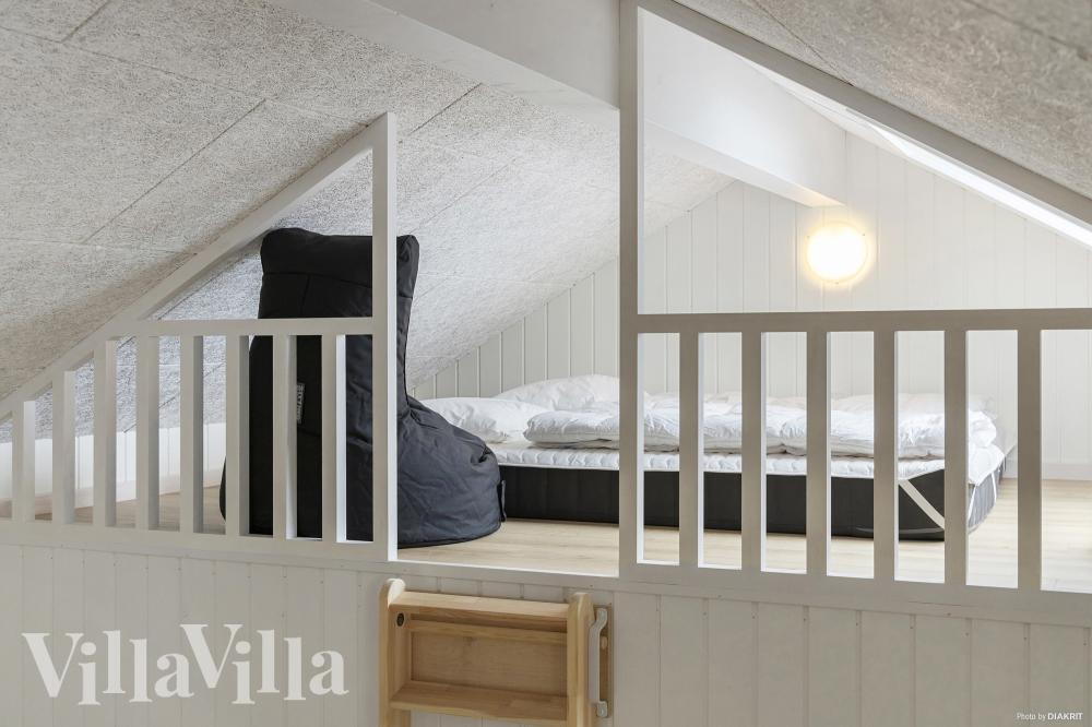 Nogle af de 18 sovepladser findes på hemsen i luksushus nr. 832