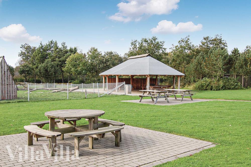Det skønne område Vestjylland indbyder til et ophold i luksushus nr. 983.