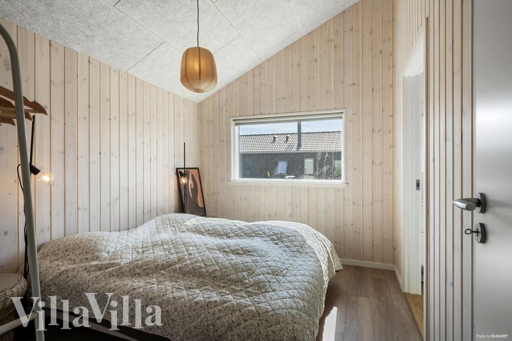 Et af de 4 soveværelser i luksushus nr. 942